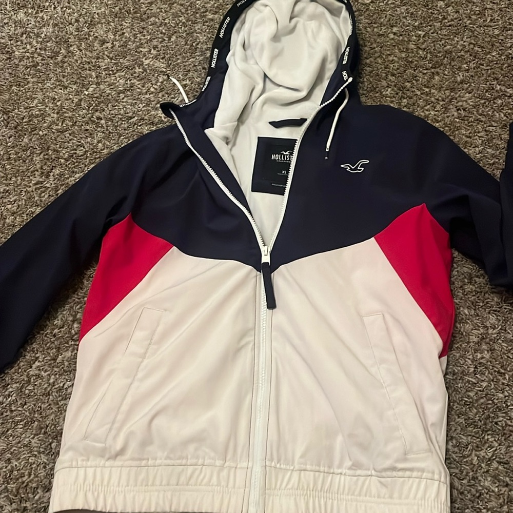Hollister wind breaker jacket